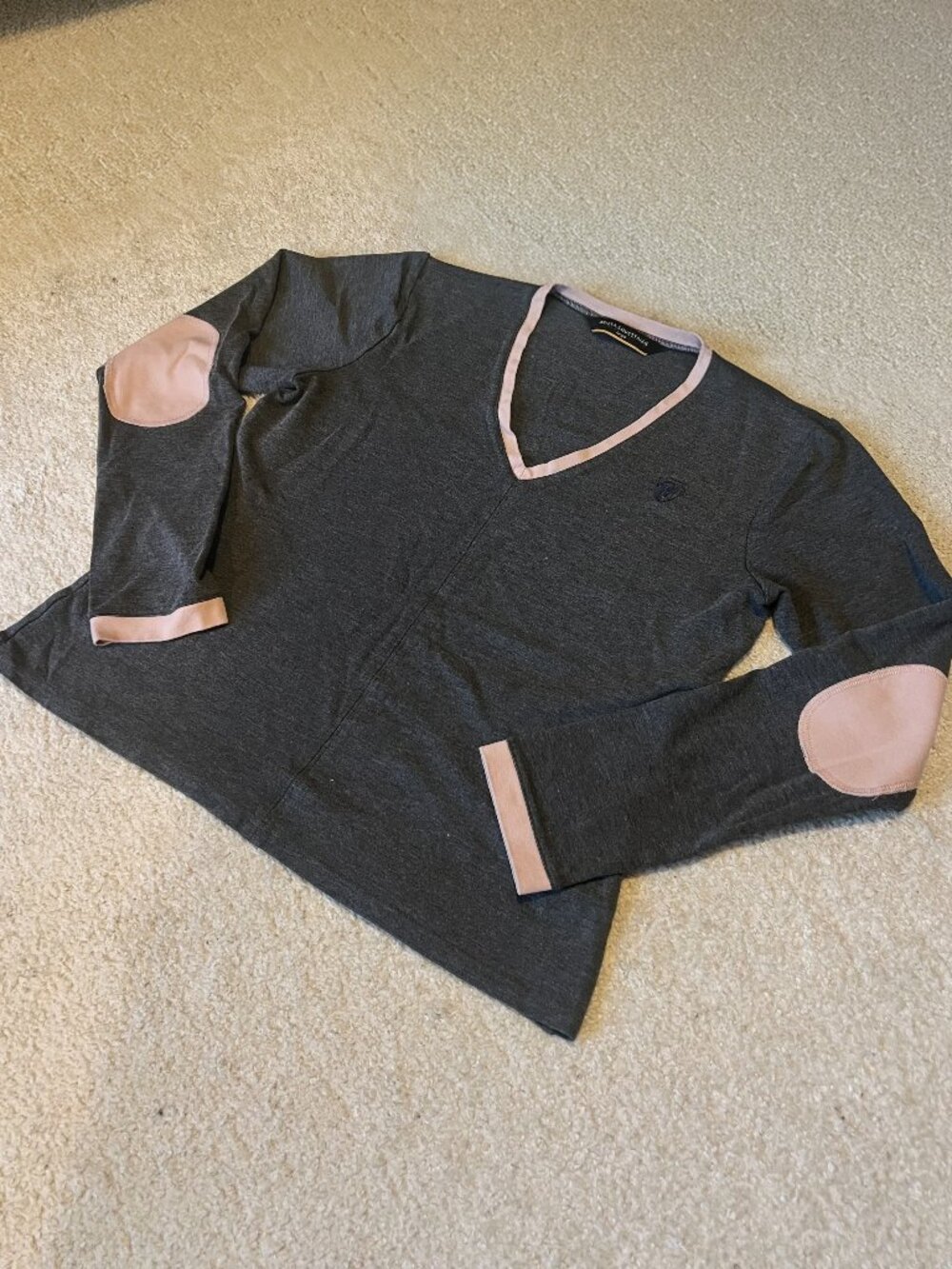 Arista Equestrian V-Neck Sweater Grey & Pink size L